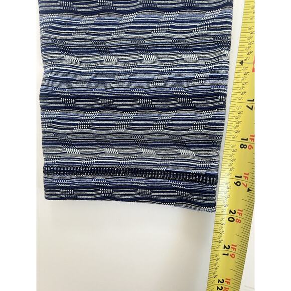 Lululemon Size 4 Wunder Under Blue Cyber Stripe Crop Capri Leggings Active - Picture 7 of 8